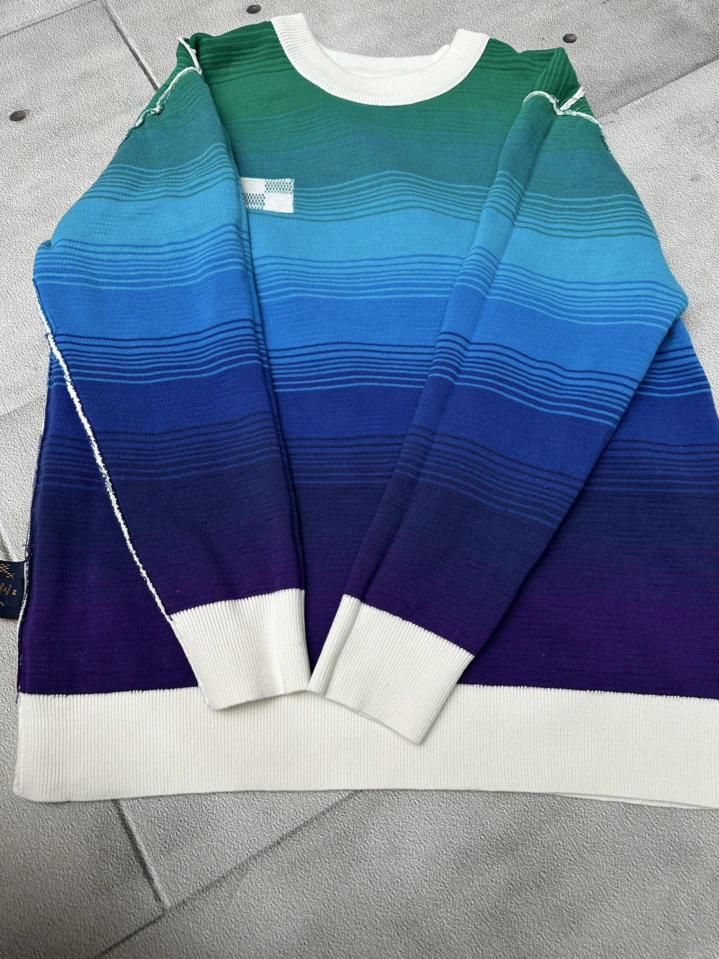 wg.luxury-- 8V Cotton embroidery item: E-F431J1720